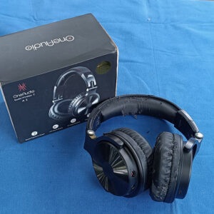 Bluetooth headset